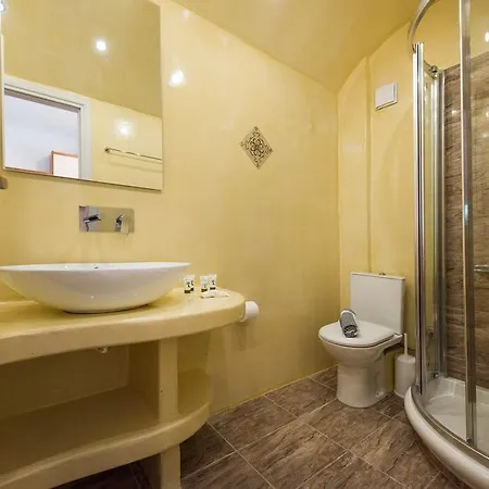 Secret Earth - Santorini Kamári