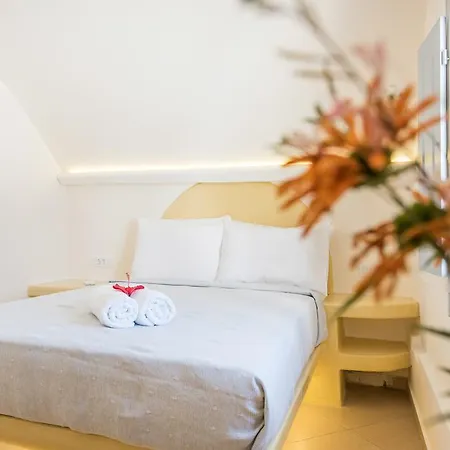 Secret Earth - Santorini Villa *