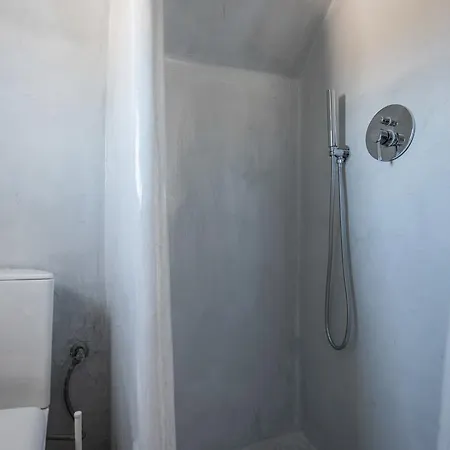 Secret Earth - Santorini Villa *