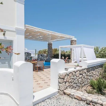Secret Earth - Santorini Villa