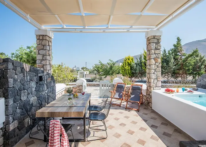 Secret Earth - Santorini * Kamári