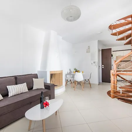 Willa Secret Earth - Santorini