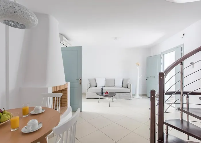 Secret Earth - Santorini Vila Kamári