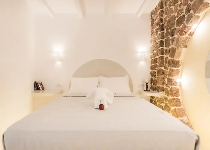 Secret Earth - Santorini