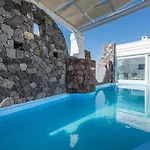 Vila Secret Earth - Santorini *