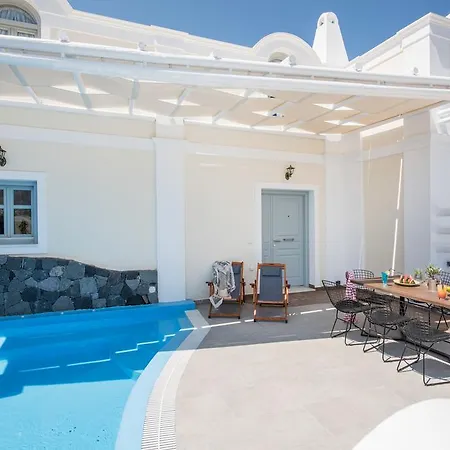 Secret Earth - Santorini Villa Kamári