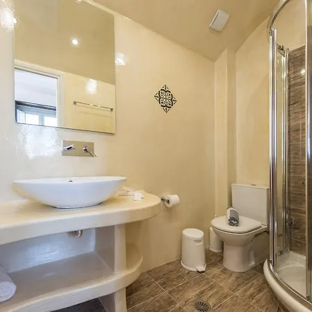 Secret Earth - Santorini