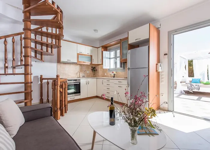 Secret Earth - Santorini *