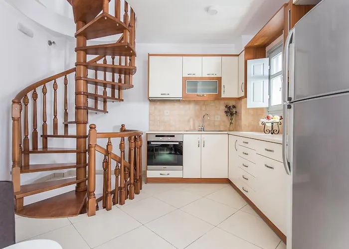 Вилла Secret Earth - Santorini Камари