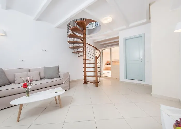 Secret Earth - Santorini Вилла Камари